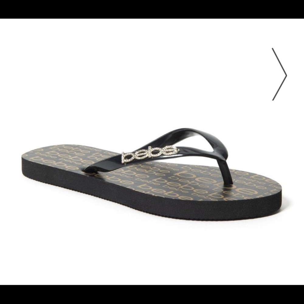 NWOT BEBE SAMIRAH LOGO FLIP FLOPS